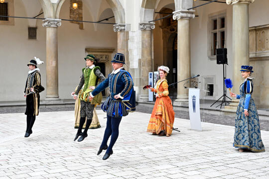 umk_5972.jpg-Wawel, Majchrowski, Noc Muzeów, inauguracja, Betlej, HG, 2023, XIX, Edycja