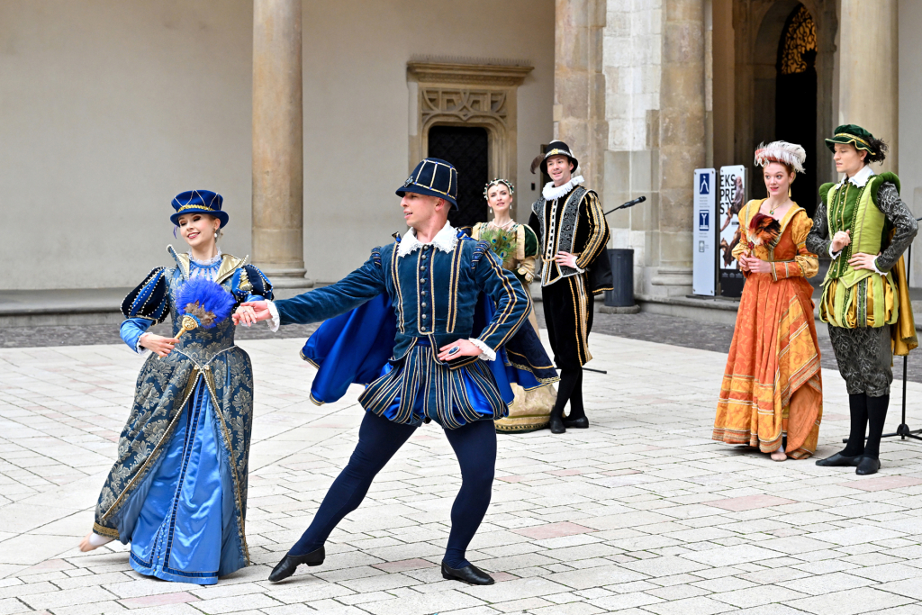 umk_6252.jpg-Wawel, Majchrowski, Noc Muzeów, inauguracja, Betlej, HG, 2023, XIX, Edycja  Autor: P. Wojnarowski