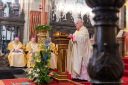 bs-230520-img_5064.jpg-Jędraszewski, Majchrowski