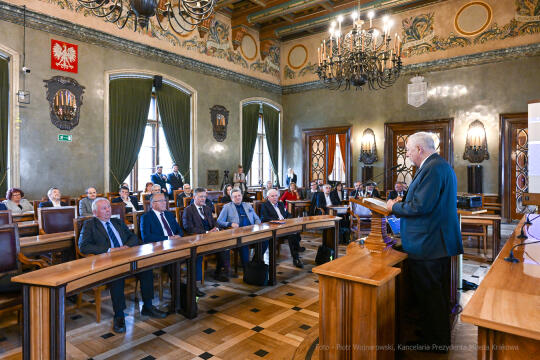 dsc_2865.jpg-MPEC, konferencja, środki, POIiŚ, Marian, Łyko, Majchrowski