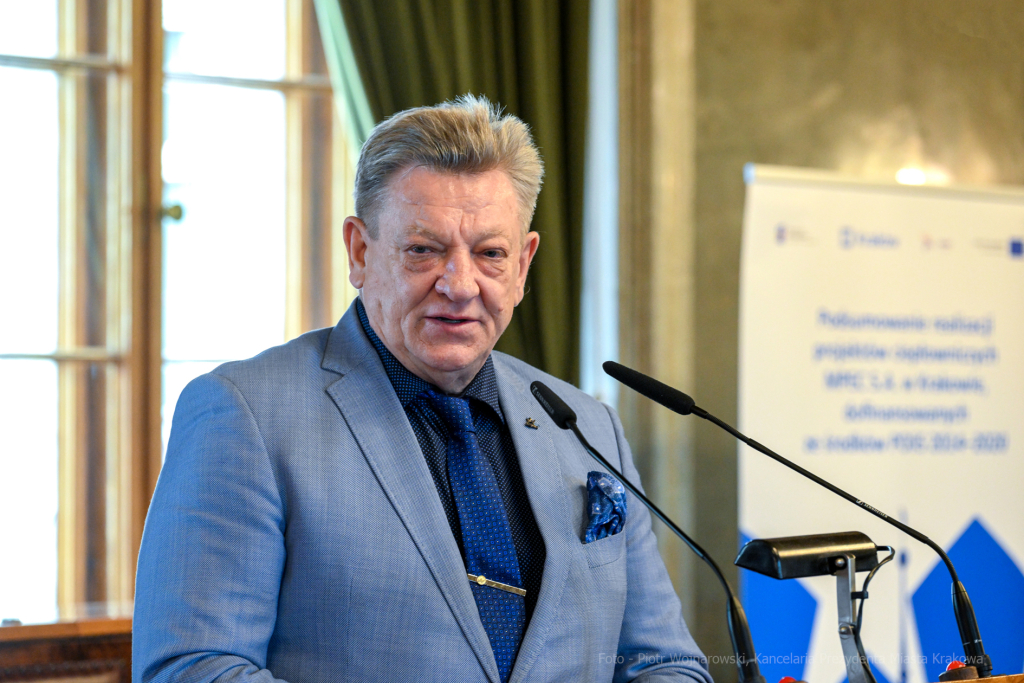 dsc_2947.jpg-MPEC, konferencja, środki, POIiŚ, Marian, Łyko, Majchrowski  Autor: P. Wojnarowski