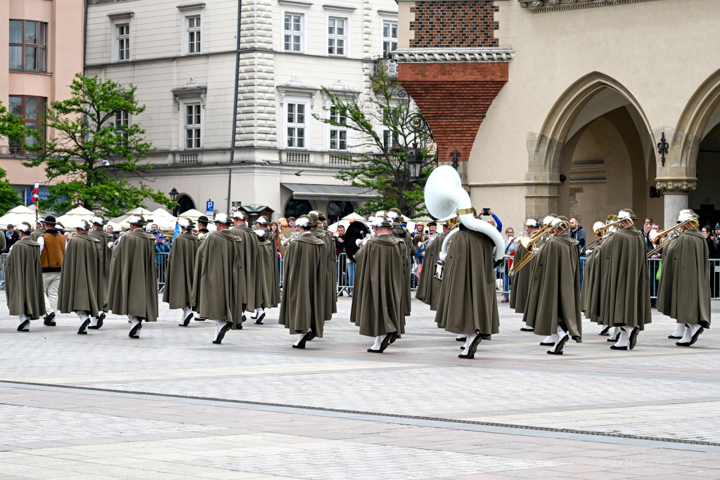 Krakowska Straż Pożarna, jubileusz, 150 lat, Rynek, Majchrowski, Bartkowiak, Kmita, Knapik, obchod  Autor: P. Wojnarowski