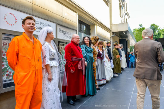 bs-120102-jg_120102_oto_6128.jpg-Krupnicza, Majchrowski, otwarcie