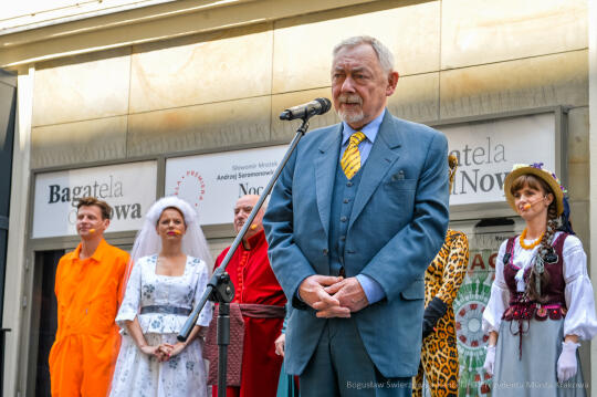 bs-120102-jg_120102_oto_6188.jpg-Krupnicza, Majchrowski, otwarcie