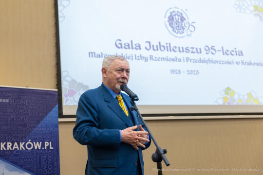 bs-230527-img_7354.jpg-izba, gala,medale