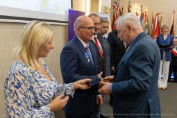 bs-230527-img_7401.jpg-izba, gala,medale