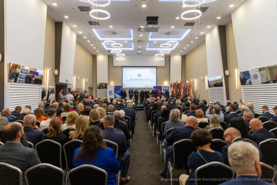 bs-230527-img_7622.jpg-izba, gala,medale