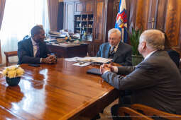 bs-230529-img_8487-poprawione-szum.jpg-Wizyta, uber