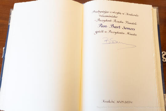 bs-230530-img_9027.jpg-Flandria, Majchrowski