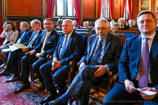 Medal 100-lecia Odzyskania Niepodległości, wręczenie, Majchrowski, Bieniek, Ostrowski, Barczyk, M