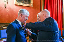 Medal 100-lecia Odzyskania Niepodległości, wręczenie, Majchrowski, Bieniek, Ostrowski, Barczyk, M