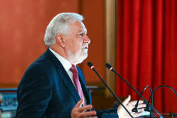 Medal 100-lecia Odzyskania Niepodległości, wręczenie, Majchrowski, Bieniek, Ostrowski, Barczyk, M