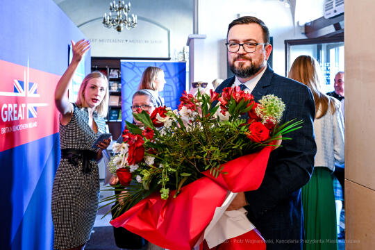 przyjęcie, spotkanie, koronacja, Karol III, Wielka Brytania, Anglia, Majchrowski, Kraków, 2023, Su