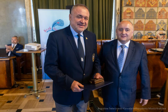 bs-230615-img_8344.jpg-Pióra Businessu