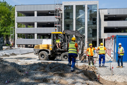 Majchrowski, budowa, Cichy Kącik, Centrum, Muzyki, wizyta, gospodarska