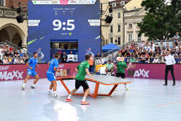 umk_2157.jpg-Teqball, Rynek Główny, Kraków, Igrzyska, Europejskie, Kozioł, finał, finały