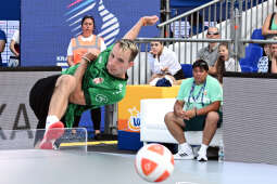 umk_2287.jpg-Teqball, Rynek Główny, Kraków, Igrzyska, Europejskie, Kozioł, finał, finały