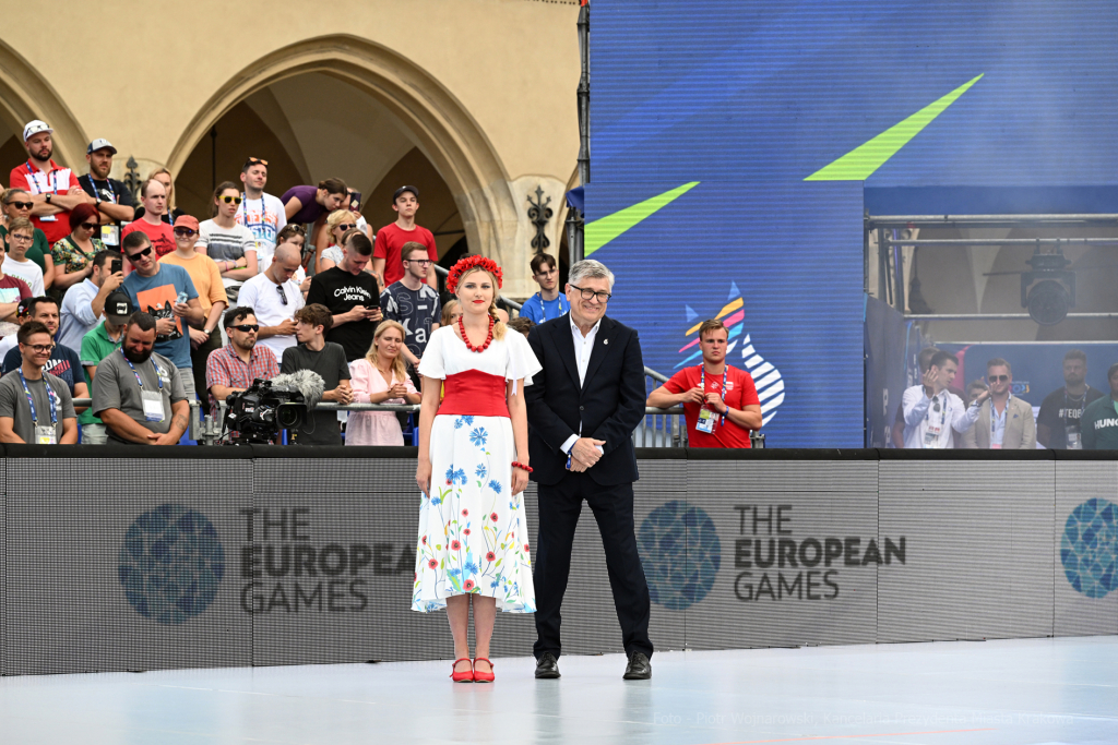 umk_2703.jpg-Teqball, Rynek Główny, Kraków, Igrzyska, Europejskie, Kozioł, finał, finały  Autor: P. Wojnarowski