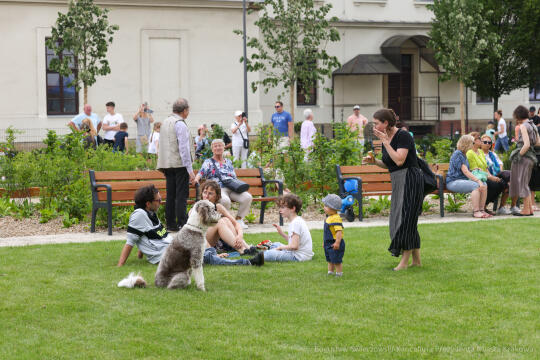 bs-230702-img_1870.jpg-Park, Szymborska