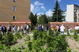 bs-230702-img_1957.jpg-Park, Szymborska