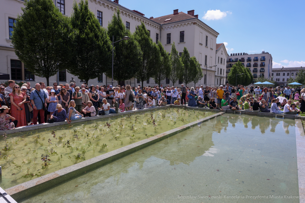 bs-230702-img_1975.jpg-Park, Szymborska  Autor: B. Świerzowski