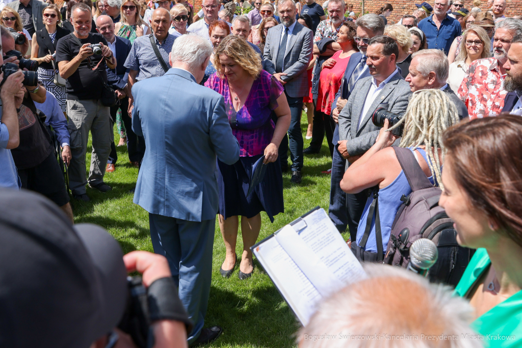 bs-230702-img_2008.jpg-Park, Szymborska  Autor: B. Świerzowski