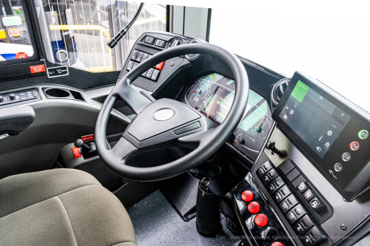 autobusy, Solaris, przekazanie, Wola Duchacka, Majchrowski, kobiety, kierowczynie