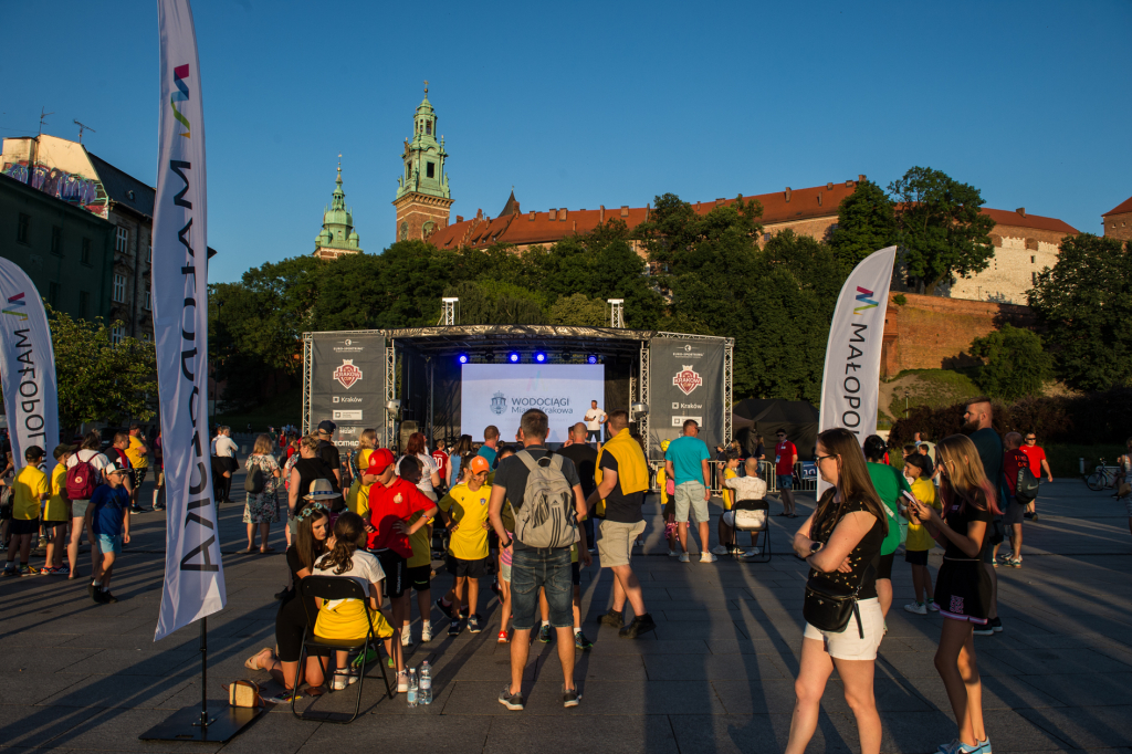 jg_230708_oto_1795.jpg-cup, kozioł  Autor: B. Świerzowski