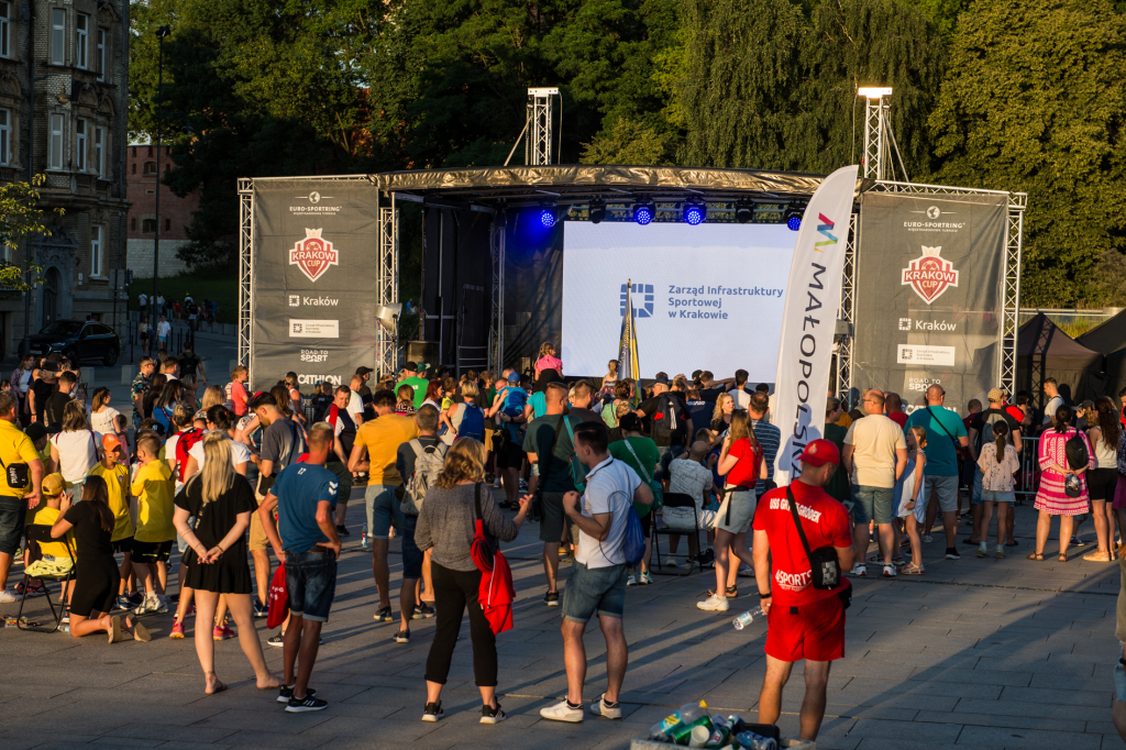 jg_230708_oto_1853.jpg-cup, kozioł  Autor: B. Świerzowski