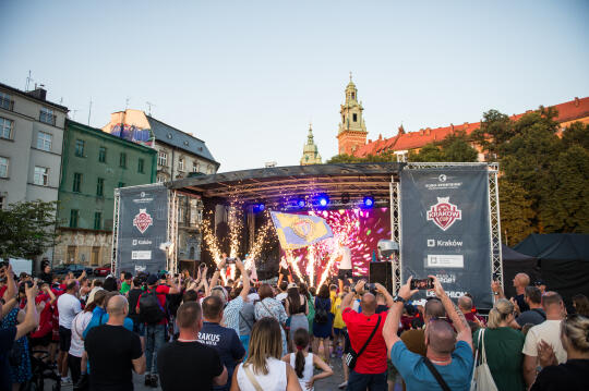 jg_230708_oto_2049.jpg-cup, kozioł