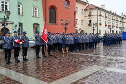 awanse,  Fryczek, Kraków, Mały Rynek, odznaczenia, pokrywa, Policja, święto policji, Nowak