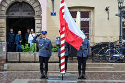 awanse,  Fryczek, Kraków, Mały Rynek, odznaczenia, pokrywa, Policja, święto policji, Nowak