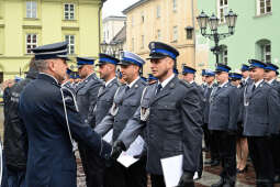 awanse,  Fryczek, Kraków, Mały Rynek, odznaczenia, pokrywa, Policja, święto policji, Nowak