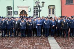 awanse,  Fryczek, Kraków, Mały Rynek, odznaczenia, pokrywa, Policja, święto policji, Nowak