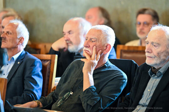 Marian, Turski, Medal za mądrość obywatelską, Zachwatowicz, Jasiński, Majchrowski, wręczenie, 