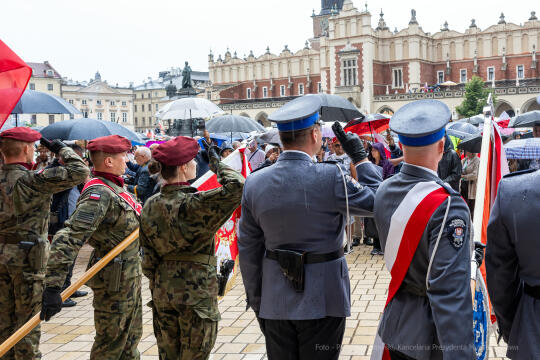 1 sierpnia, rocznica Powstania Warszawskiego, Rynek Główny, godzina W