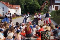 6b465259-8a73-4c60-9095-53e6b3514aeb.jpg-Wakacyjny wypoczynek dzieci z rodzin zastępczych