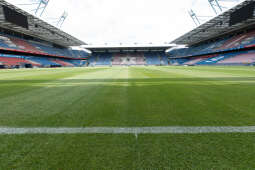 5d.jpg-Nowa murawa na pożegnanie Kuby Błaszczykowskiego