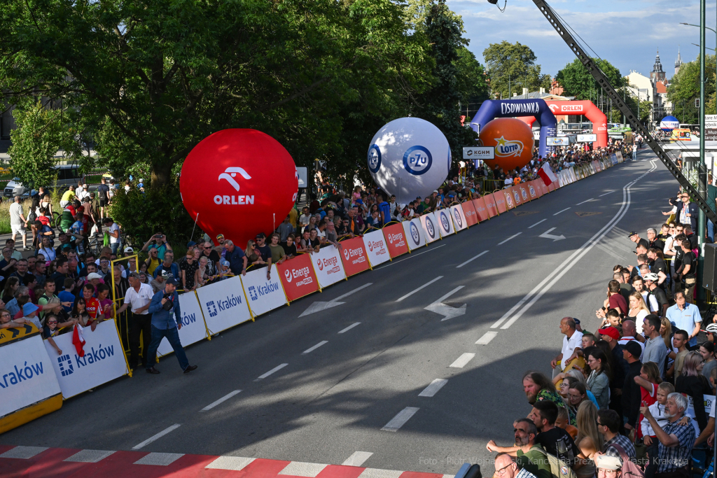 Tour de Pologne, Kraków, kolarze, Majchrowski, dekoracja, Majka, wyścig, meta, finisz, Lang  Autor: P. Wojnarowski