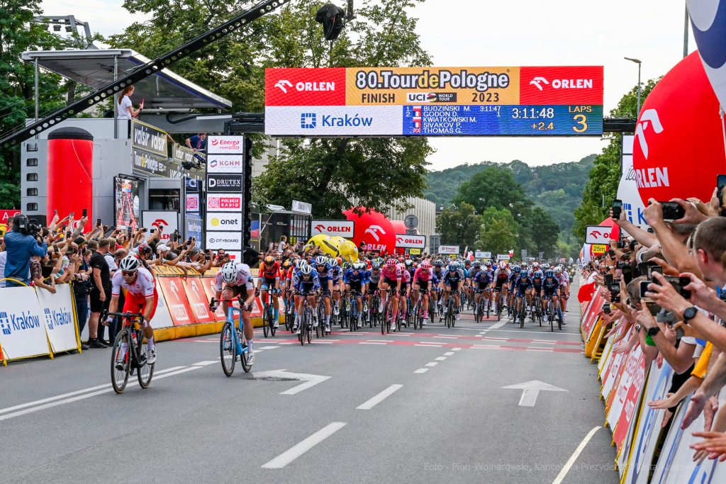 Tour de Pologne, Kraków, kolarze, Majchrowski, dekoracja, Majka, wyścig, meta, finisz, Lang  Autor: P. Wojnarowski