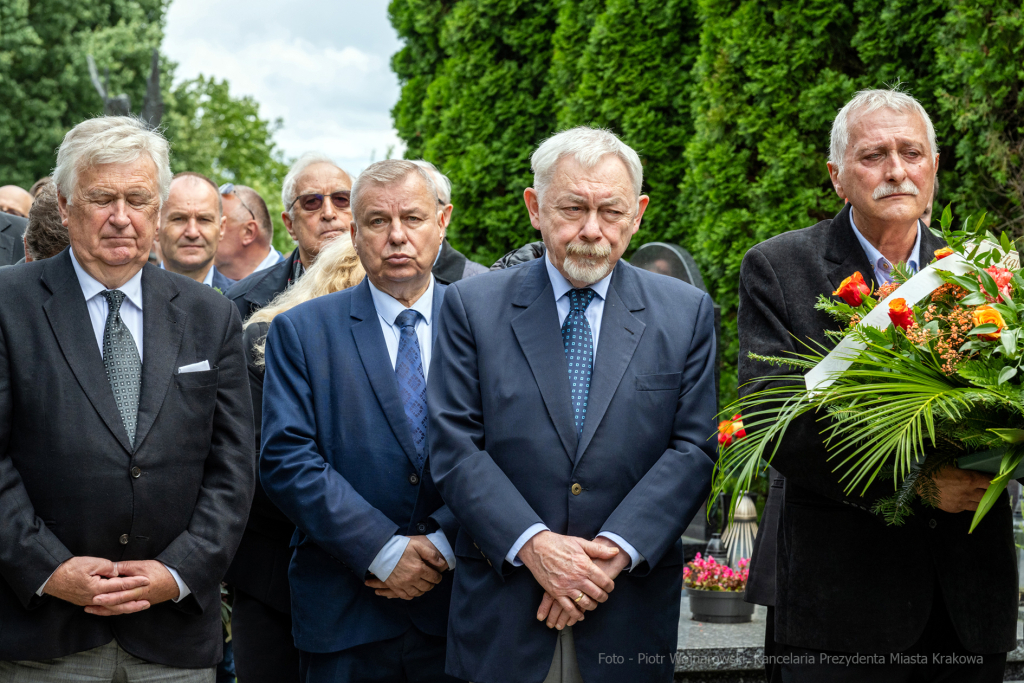 cmentarz, Kraków, pochówek, pogrzeb, Salwator, Solidarność, Starmach, Teresa, wiceprezydent  Autor: P. Wojnarowski