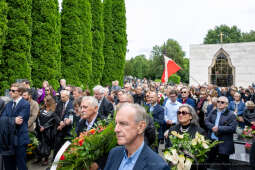 cmentarz, Kraków, pochówek, pogrzeb, Salwator, Solidarność, Starmach, Teresa, wiceprezydent