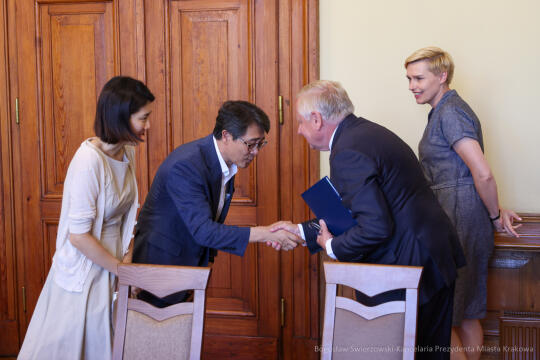 bs-230816-img_9796.jpg-Korea, Muzyk, Wizyta