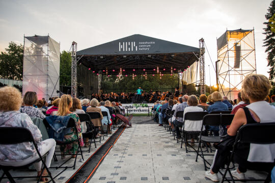 jg_230826_oto_0064.jpg-Gala, Operetka