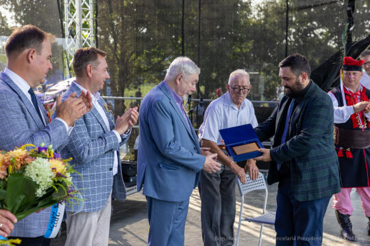 bs-230827-img_4198.jpg-Dożynki, Przewóz