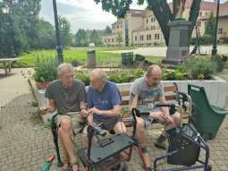 received_815466153635472.jpeg-Prace ogrodowe na Helclów.