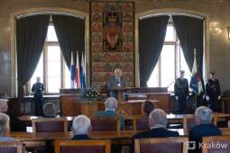 fgrs0zxg.jpeg-32 lata służby dla Krakowa