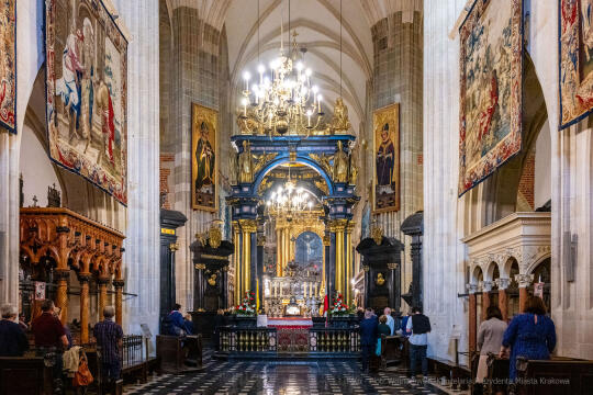 Solidarność, Porozumienia Sierpniowe, kwiaty, złożenie, Krzyż, Katyński, Fryczek, strażnik, u