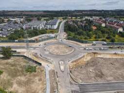 dji_0001.jpg-Zaawansowane prace na budowie Trasy Wolbromskiej