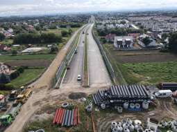 dji_0016.jpg-Zaawansowane prace na budowie Trasy Wolbromskiej